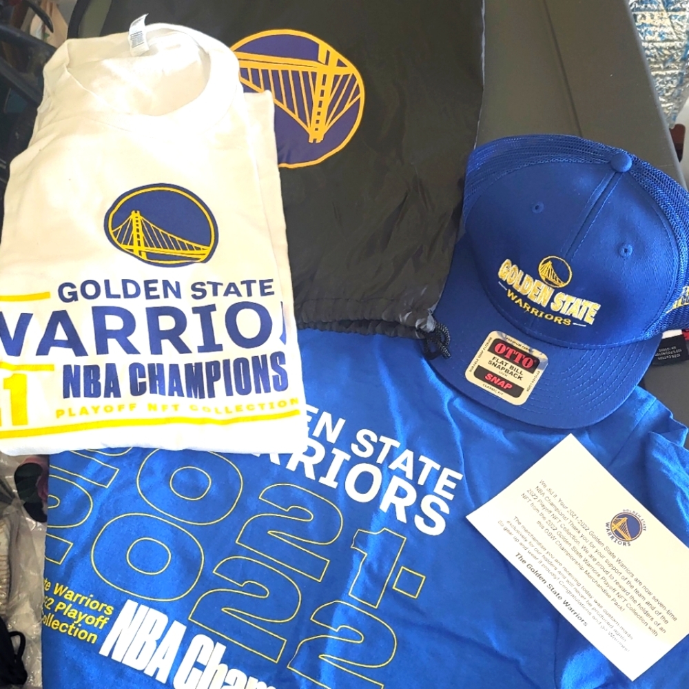 Golden State Warriors 2022  Championship Holders Merchandise Pack New